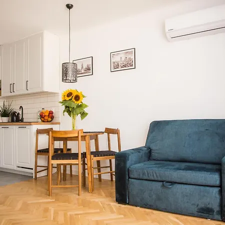 Апартаменты Center Pereca, Next To Warsaw's Business District & Metro Onz, By Warsawskyline *