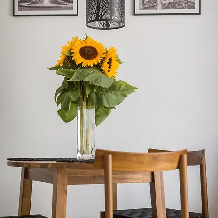 Апартаменты Center Pereca, Next To Warsaw's Business District & Metro Onz, By Warsawskyline *