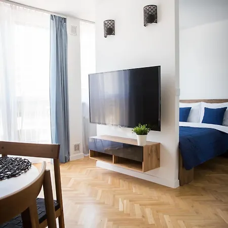 City Center Pereca, In Warsaw'S Business District & Metro Onz, Aircon, By Warsawskyline Apartments Lägenhet *